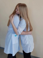 День объятий