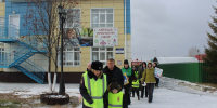 Госавтоинспекторы провели пешую экскурсию для юных ишимцев - Сетевое издание Ишимская правда